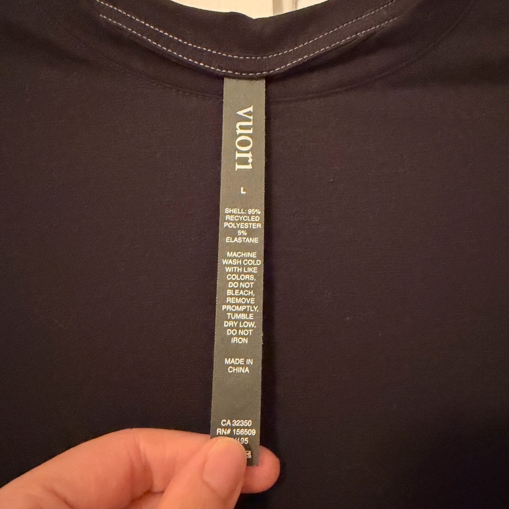 Vuori Men's Black Short Sleeve Tee - Picture 3 of 5